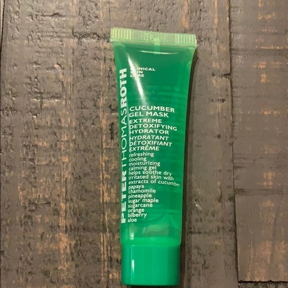 5/$25 Peter Thomas Roth Cucumber Gel Mask NEW - Picture 1 of 3